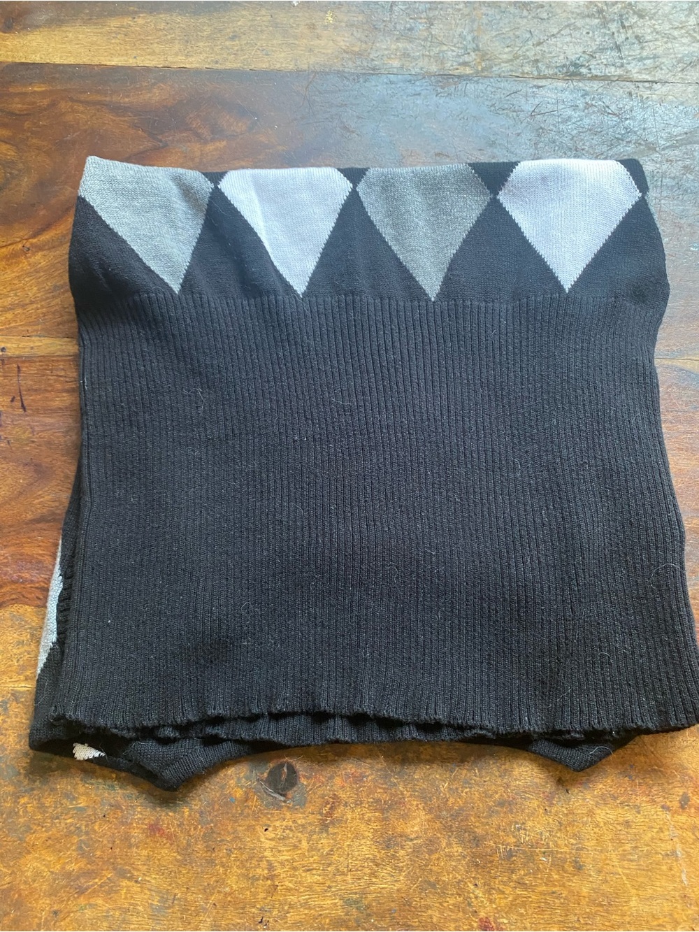 Women's Argyle Short-Sleeve Knit Top - Black & Gray , in excellent condition! - Picture 5 of 6